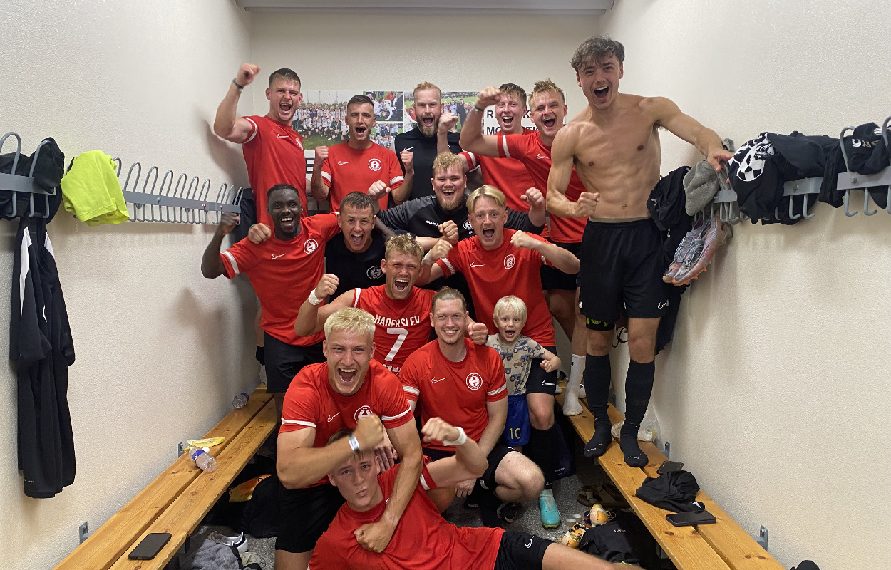 FCH 6100 sikrer sig oprykning til Serie 1 efter dramatisk sejr over Varde IF