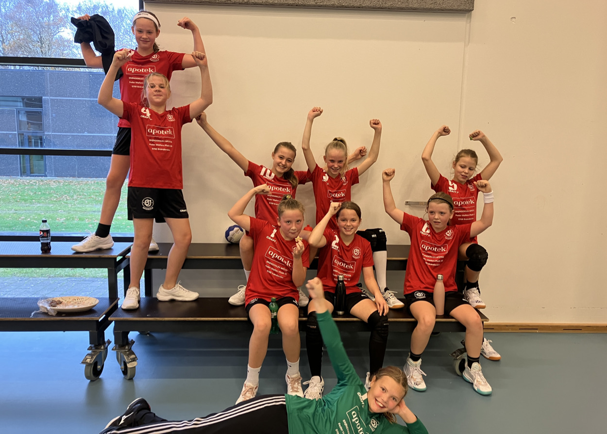 Fem på stribe: Brønderslev-pigerne vinder igen