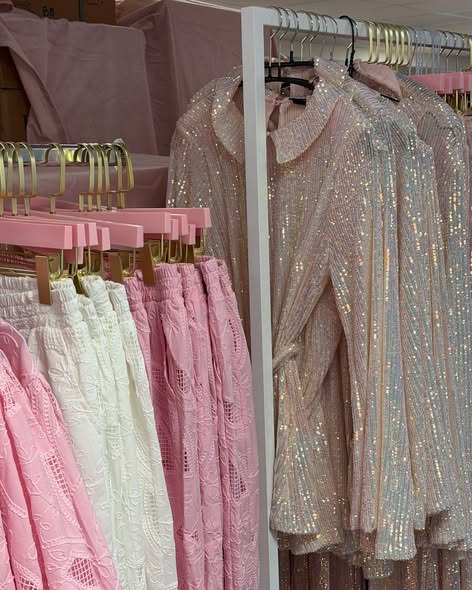 Lagersalg.com holder HUNKØN Stock & Sample Sale i Glostrup med op til 70% rabat