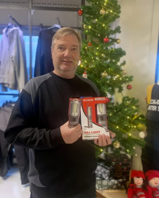 SB Lindgaard A/S præsenterer juleidé: stor rabat på HAJ Light-lampe i dag