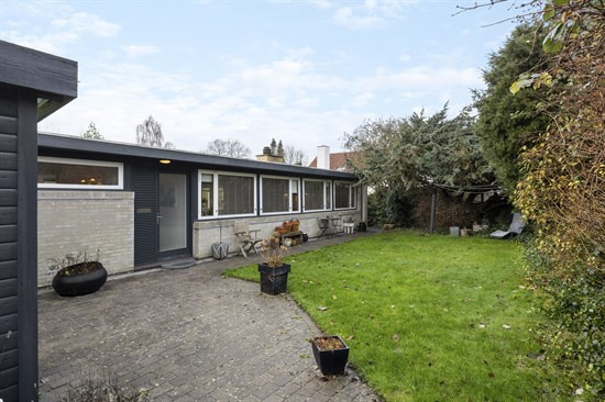 Lillevang 13 til salg for 7,5  mio. kroner - Se 5 andre boliger til salg i Rudersdal Kommune