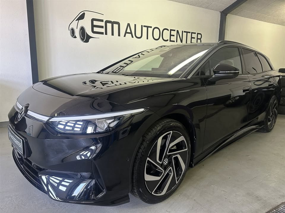 Spar penge på næsten ny VW ID.7 hos EM AUTOCENTER ApS
