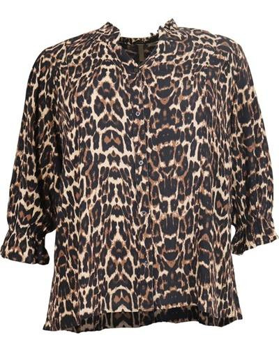 Klarissa & Nora præsenterer smuk bluse i dyreprint tilgængelig i flere størrelser og fejrer fødselsdag før ferielukning