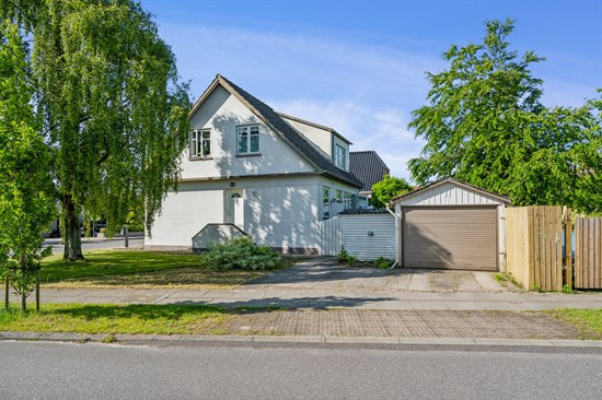 Dannebrogsgade 41 og 1 anden boliger er kommet til salg denne uge i Brønderslev - se boligerne her.