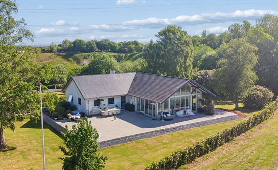 Top 6 over dyreste boliger til salg i Hedehusene. Priser op til 7.995.000 kr