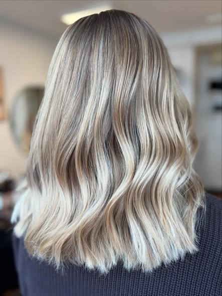 Gør dit hår klar til julefrokosten med Hairways' farvebehandlinger