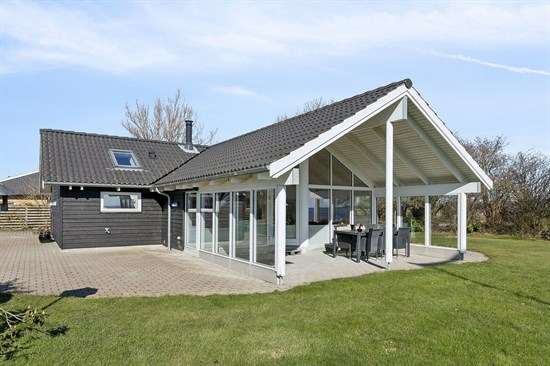 Top 6 over dyreste boliger til salg i Faxe. Priser op til 5.195.000 kr