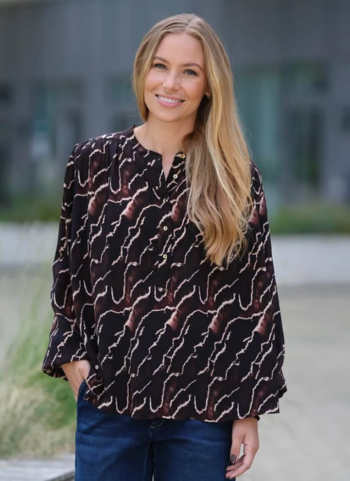 Rosengreen tilbyder flot Prepair bluse til nedsat pris