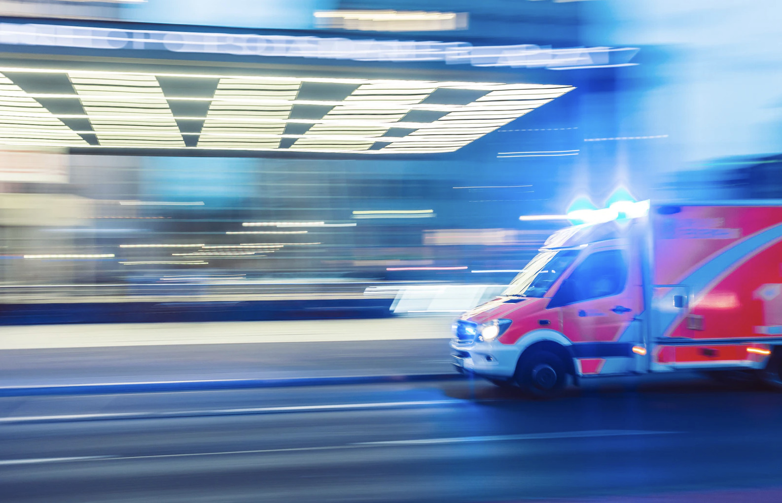 Kæmpe chok og frygt i kampen mod Lyngby