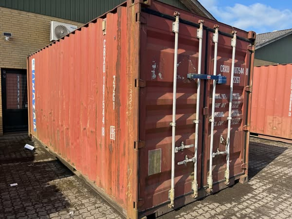 CAMPEN AUKTIONER lancerer lynauktion for containere online