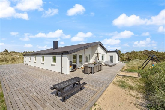 Marehalmen 27 og 9 andre boliger er kommet til salg denne uge i Ringkøbing - se boligerne her.