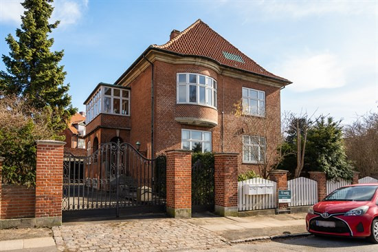 Luksusbolig netop kommet til salg i Vanløse: Se hvad du skal smide for Vanløses dyreste adresser her