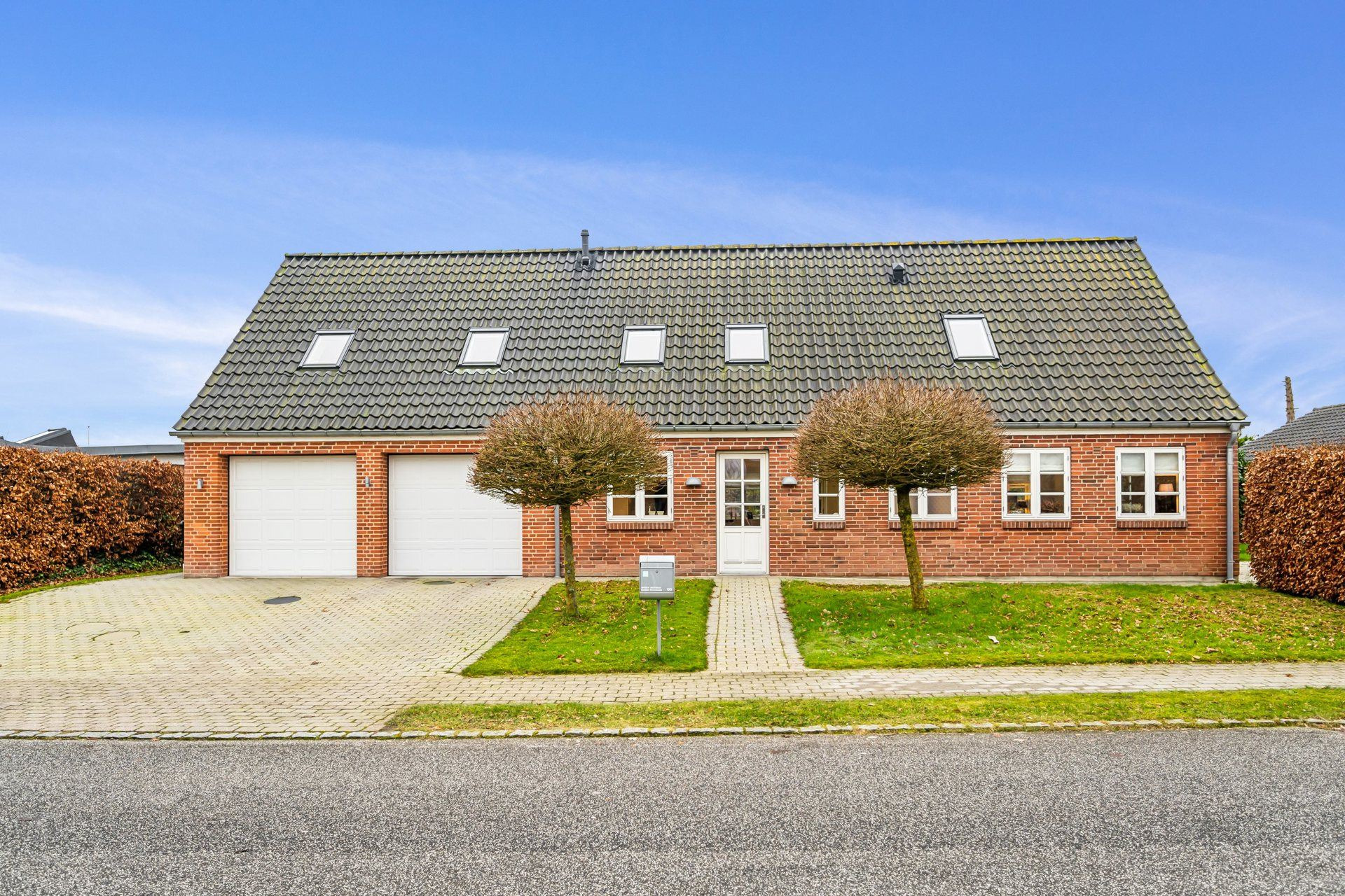 Luksusbolig netop kommet til salg i Daugård: Se hvad du skal smide for Daugårds dyreste adresser her