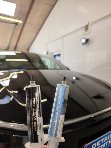 Detailing Center beskytter fabriksny Tesla Model Y med premium finish og SiC-beskyttelse
