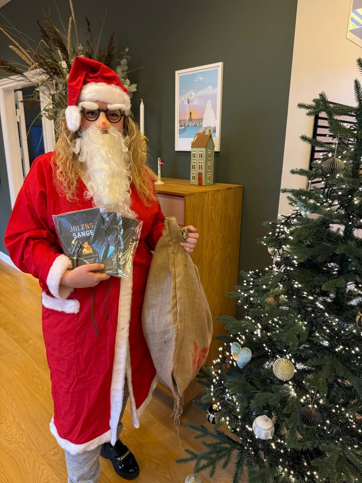 Mæglerhuset Sæby tilbyder gratis julesanghæfter til juleaften