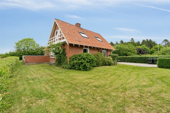 Øksenhøjvej 4 og 1 anden boliger er kommet til salg denne uge i Mørke - se boligerne her.