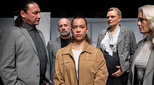 Det Arktiske Topmøde: En geopolitisk thriller på Vejle Musikteater
