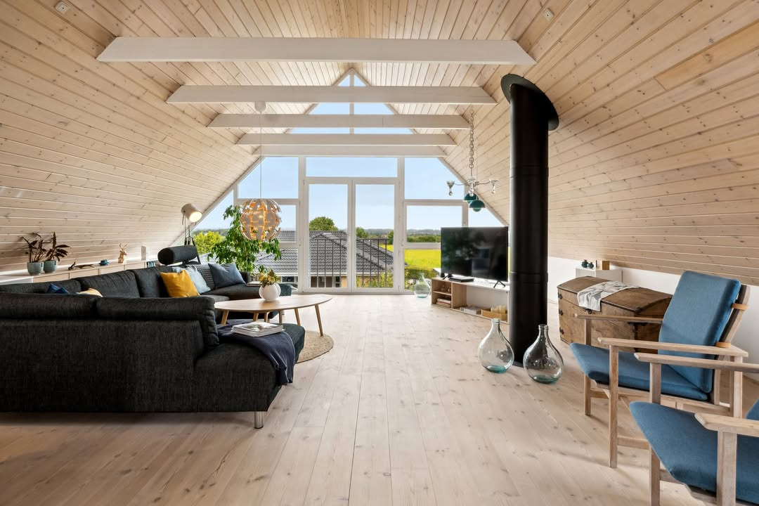 Danbolig Fredericia tilbyder velholdt familiehjem med udsigt til Vejle Fjord