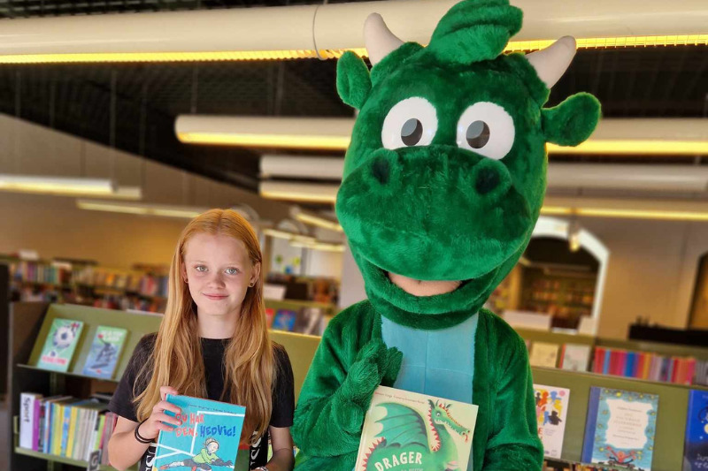 Efterårsferie på biblioteket: Læsemaraton og sjov for hele familien