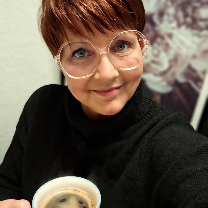 Lux By Jakobsen takker kunder for et fantastisk 2024 på årets sidste åbningsdag