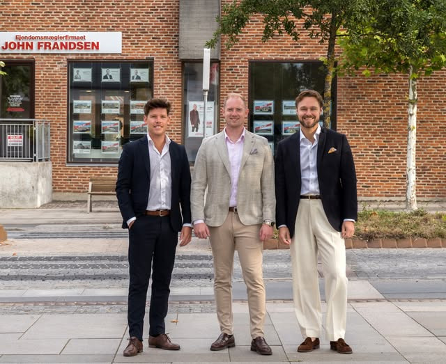 John Frandsen Ikast tilbyder fleksibel tilgængelighed tilpasset din kalender