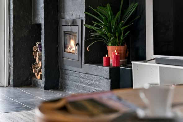 BoligOne Mogens Kragh I/S præsenterer villa med stor garage og plads til det hele