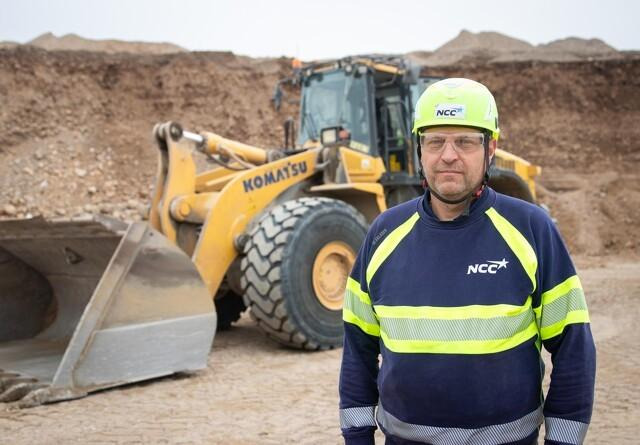 Peter Malchau vælger Komatsu WA500-7 fra Scantruck til krævende opgaver