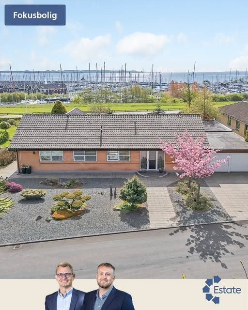 Estate Allebo Lystrup præsenterer villa med udsigt til Egå Marina