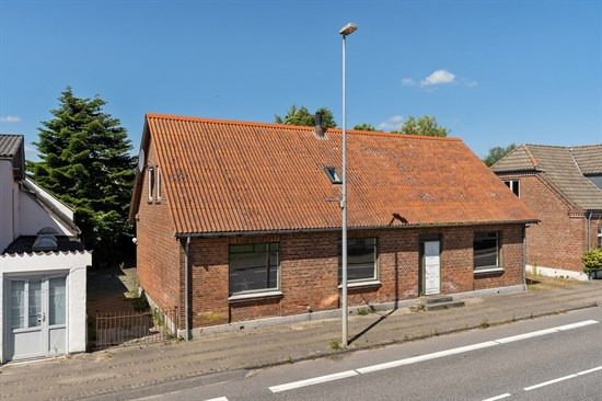 Vestergade 12 er til salg for kun 275.000 kr.: Se de billigste boliger til salg i Vemb her