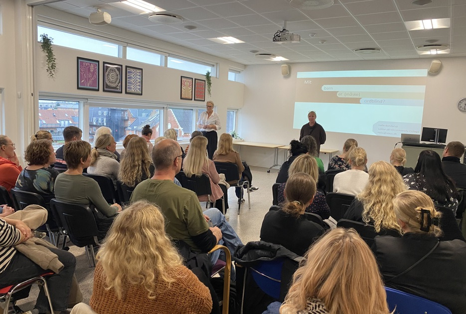 Skive Kommune afholder oplysende oplæg for forældre til ordblinde børn under Ordblindeugen