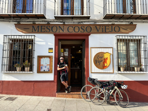 Inspirerende rejseforedrag om bikepacking i Italien og Spanien