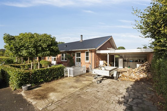 Gudenåparken 24 og 1 anden boliger er kommet til salg denne uge i Ulstrup - se boligerne her.