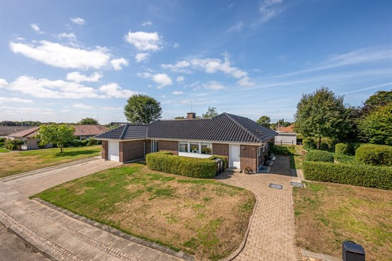 Top 6 over dyreste boliger til salg i Tarm. Priser op til 2.995.000 kr