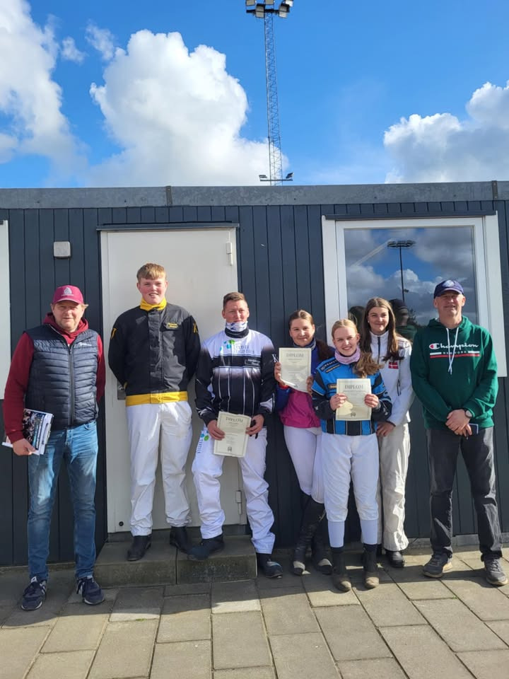 Biocirc Trav Arena Skive fejrer succesfuld licensprøve for alle deltagere