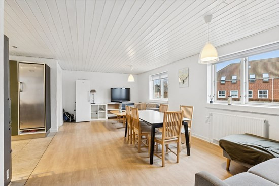 Vaarstvej 224 er til salg for kun 495.000 kr.: Se de billigste boliger til salg i Gistrup her