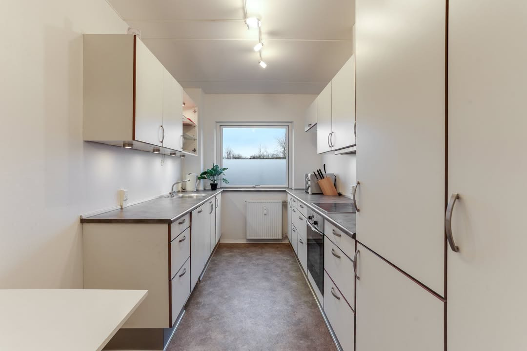 Mæglerhuset Aalborg præsenterer ny pris på velholdt lejlighed i Vejgaard