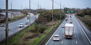 Vejdirektoratet fjerner motorvejsbelysning på Holbækmotorvejen over tre nætter for at mindske trafikale gener