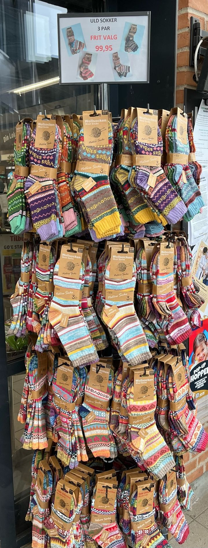 Spar Fårup tilbyder 3 par uldsokker for 99 kr – bestil nu og afhent straks​​