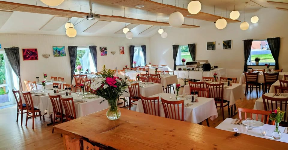 Vesløs Kro præsenterer ugens menuer med specialtilbud og valentinsmenu