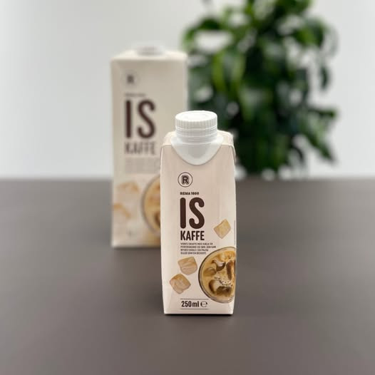 Rema 1000 Halgårdvej præsenterer iskaffe i ny, praktisk to-go størrelse