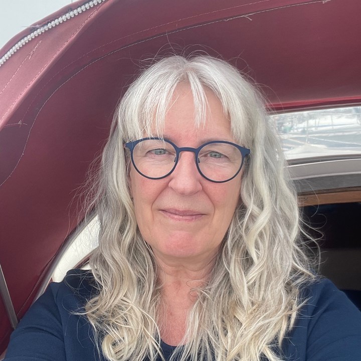 Portrætfoto af Helle Jacobsen