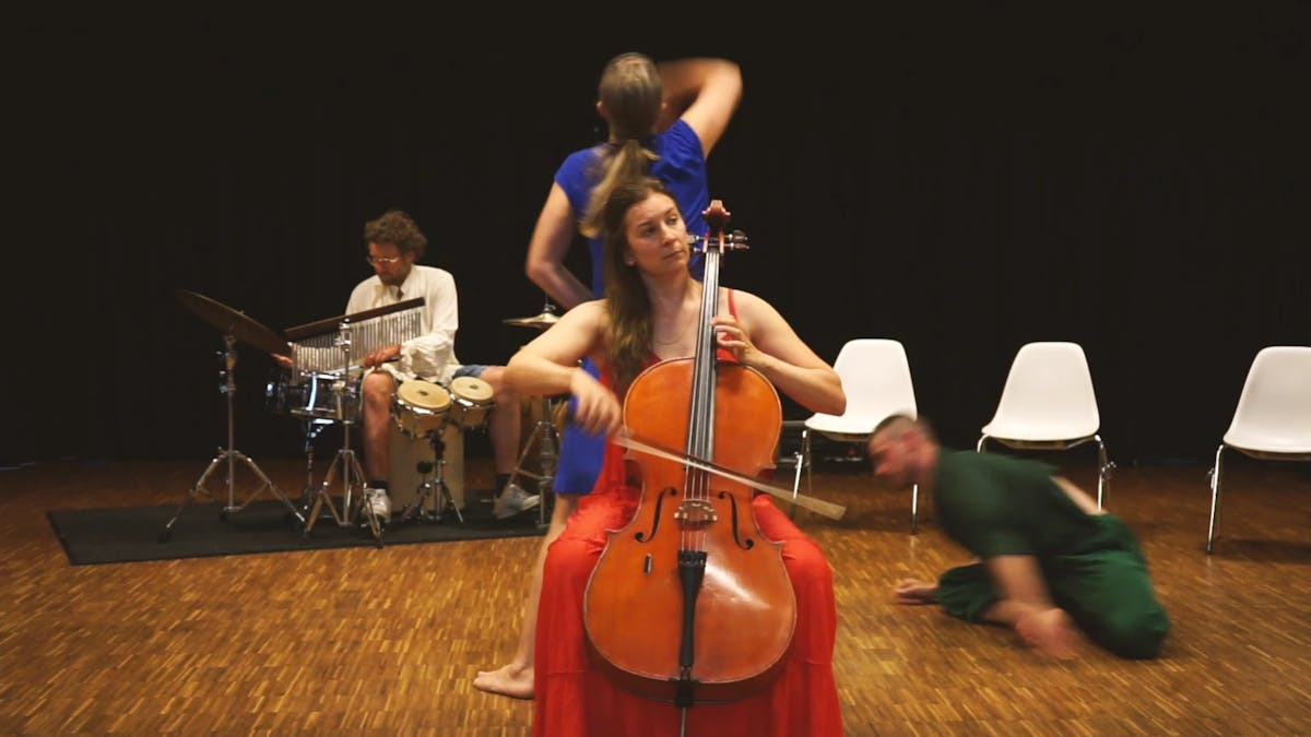 Bach i bevægelse: En pulserende familieforestilling i Vor Frue Kirke