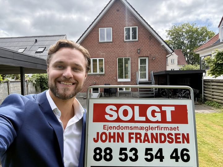 John Frandsen Herning sælger bolig på Museumsgade 35 efter overtagelse fra anden mægler
