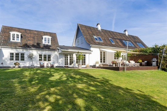 For 6.495.000 kr Køgevej 285 - Se priserne på de dyreste boliger til salg i Ishøj