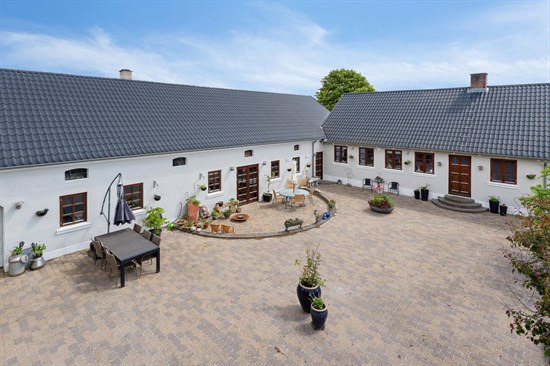 Top 6 over dyreste boliger til salg i Bording. Priser op til 4.550.000 kr