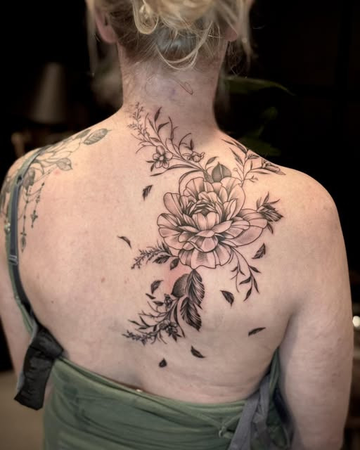 Mr. & Mrs. Tattoo tilbyder unikke tatoveringer af Johanne til forårspriser