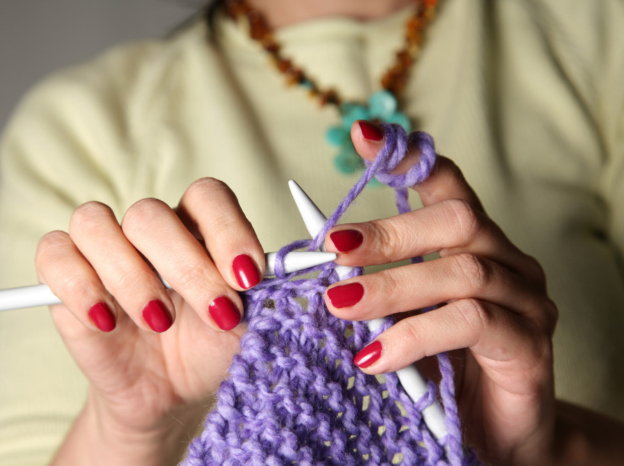Oplev onsdagscafé og strikkefællesskab på Tønder Bibliotek