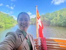 Julie og Claus tager gæster med på smagen af Østjylland med besøg til Ny Hattenæs og Himmelbjerget