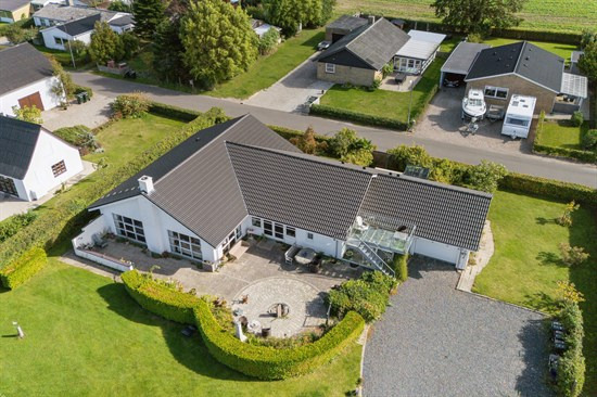 Top 6 over dyreste boliger til salg i Rudkøbing. Priser op til 6.995.000 kr