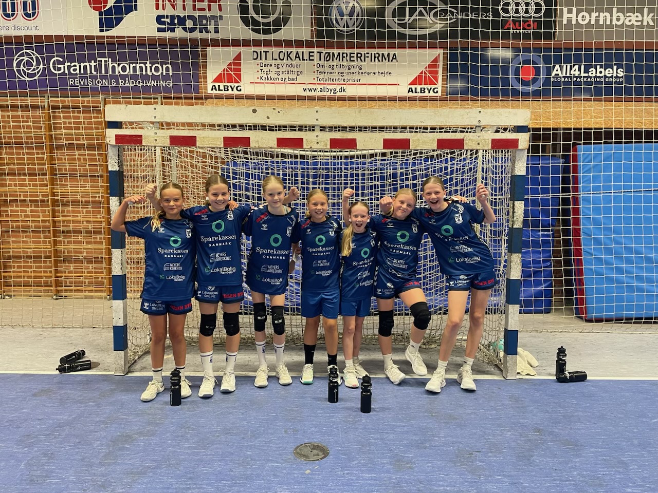 Hornbæk Sportsforening sejrer mod Visse IF i festlig håndboldduel